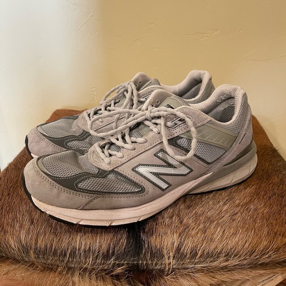New Balance Other - New Balance Men's Made in Us 990 V5 Sneaker
